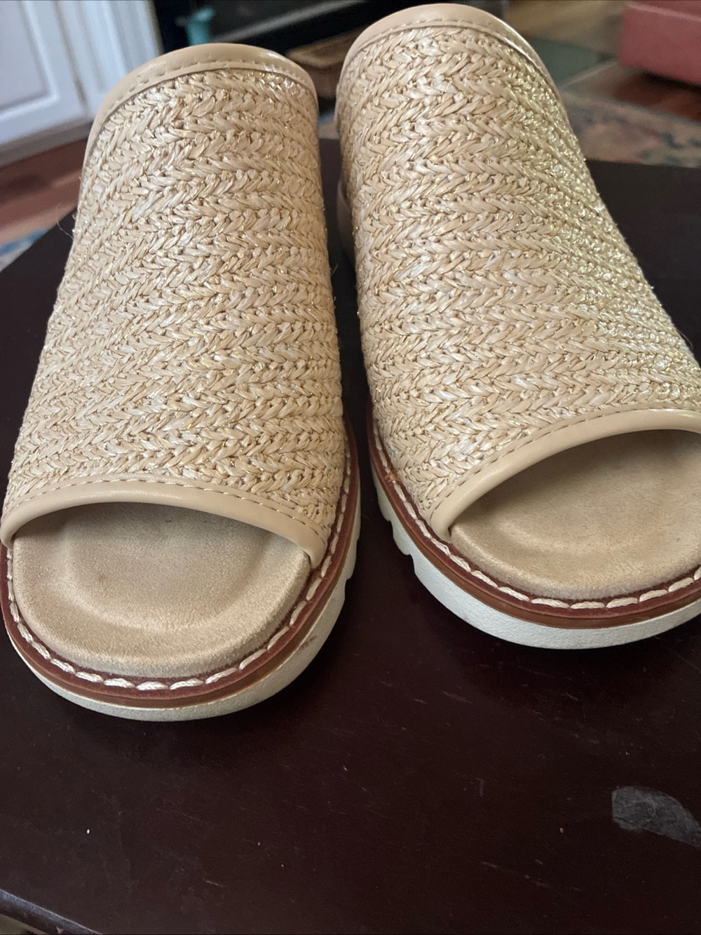 Pierre Dumas Ivory Gold Woven Slide Mule Wedge Shoes SZ 6.5 - Picture 7 of 8